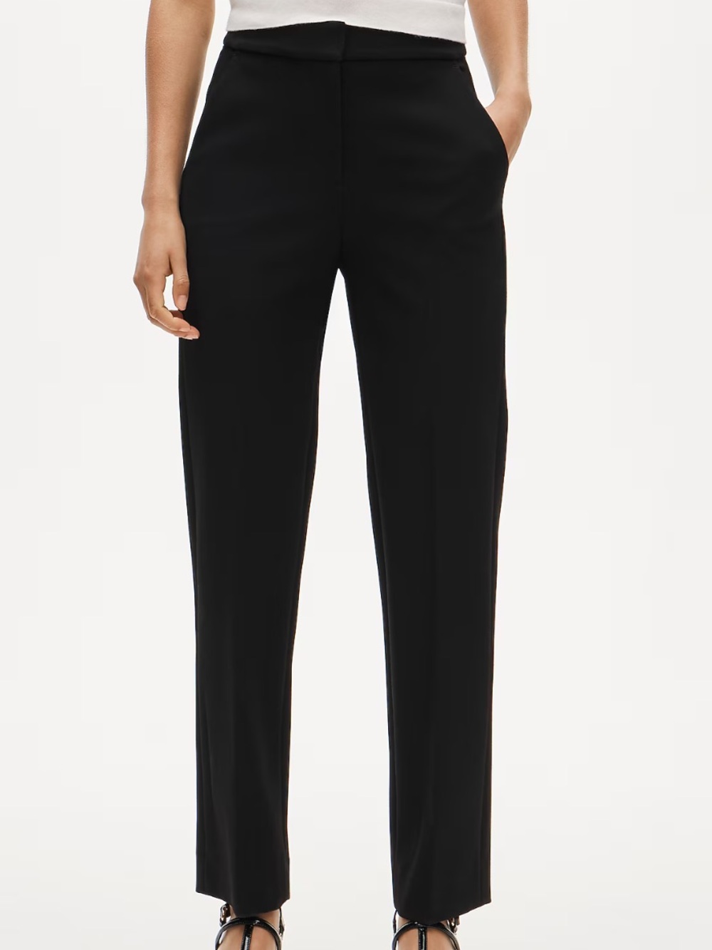 NWT! Kate straight-leg pant in four-season stretch size 8